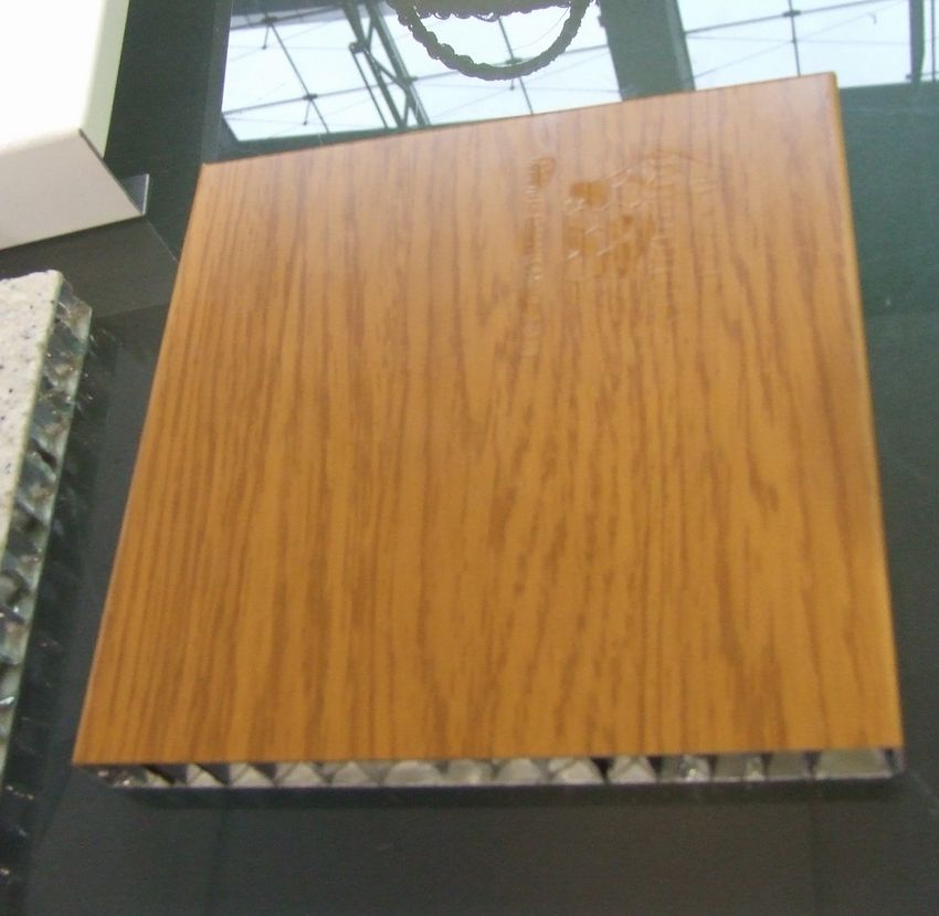 木纹铝蜂窝板
